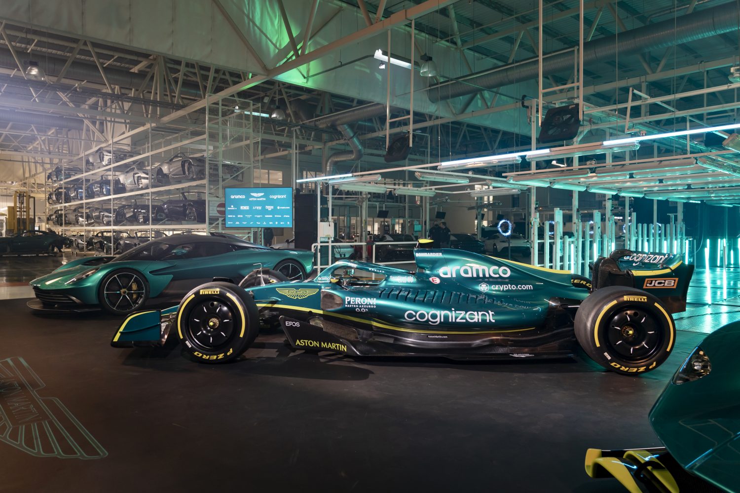 Aston Martin AMR22_04