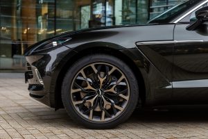 Aston Martin DBX (29)