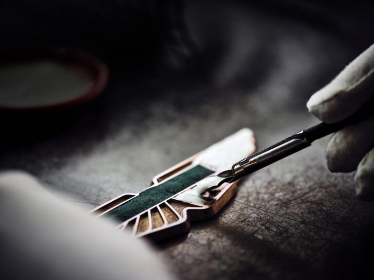 Aston Martin Wings Badge Production_04