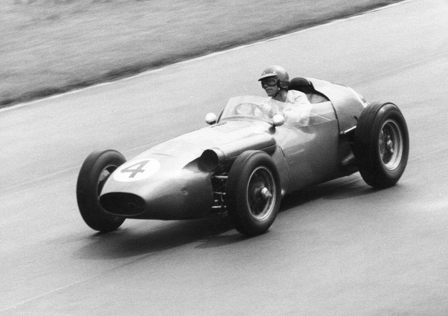 DBR4-2-Shelby-British-GP-Aintree-1959