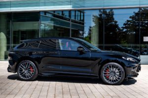 aston-martin-dbx707-jet-black-3752