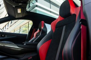 aston-martin-dbx707-jet-black-3833