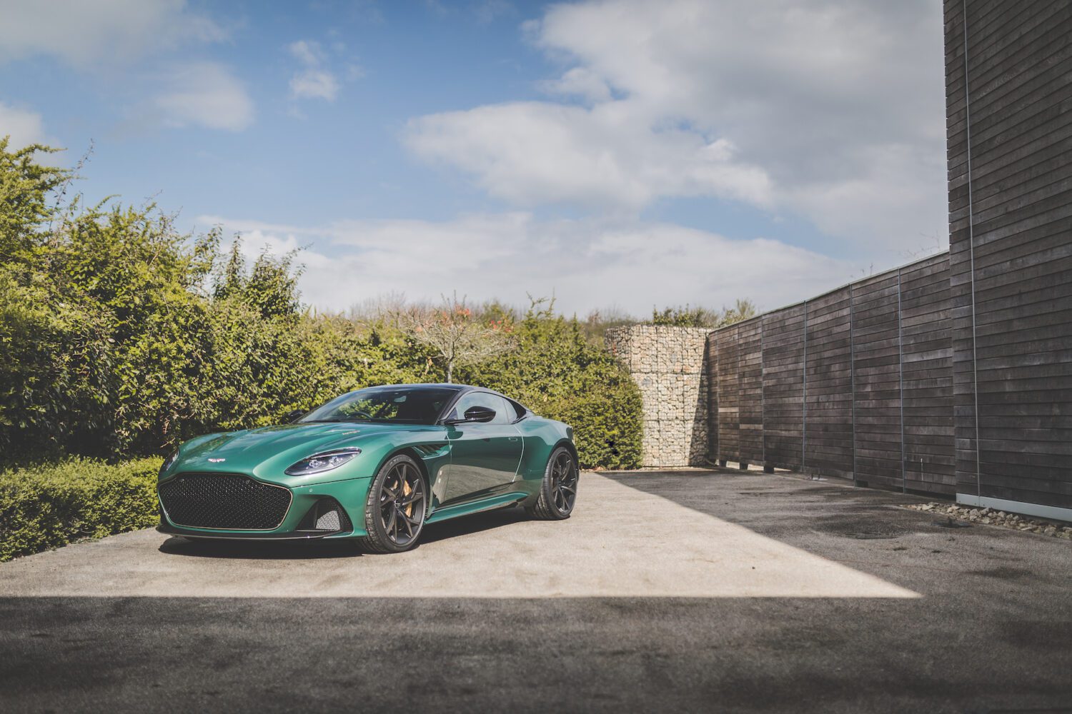Aston_Martin_DBS_59_Edition-4